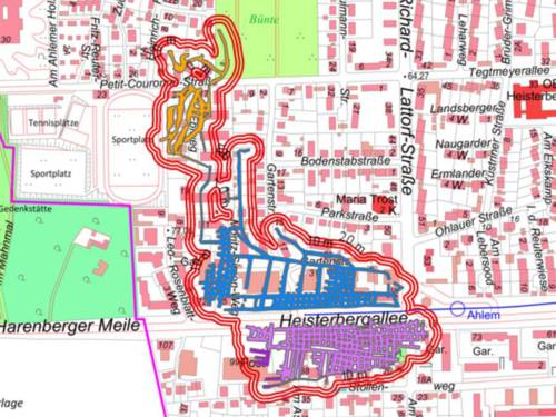 Stadtteilkarte mit blau, lila und gelb markierten Bereichen, an denen die ehemaligen Asphaltstollen unterirdisch liegen.