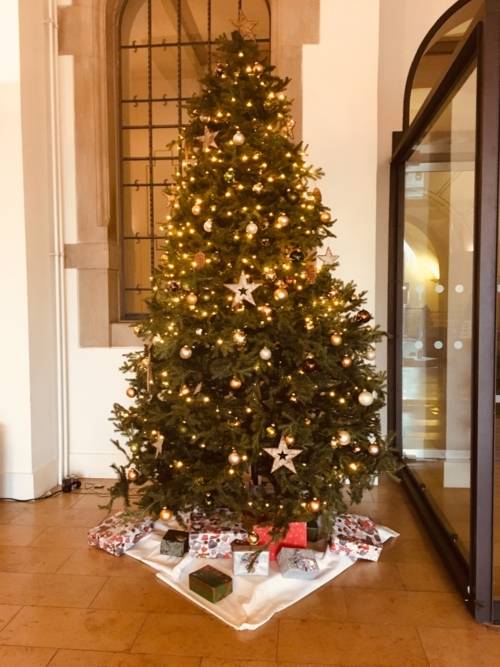 Feiern Sie mit uns das frohe Weihnachtsfest im Gartensaal