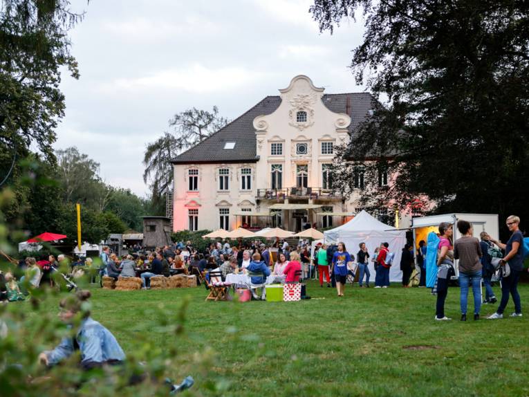 Kulturgut Poggenhagen beim Festival Parkbeben