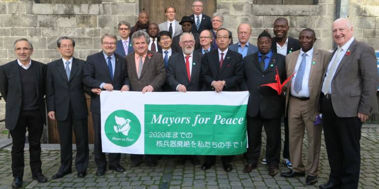 Gruppenfoto der teilnehmenden Bürgermeister
